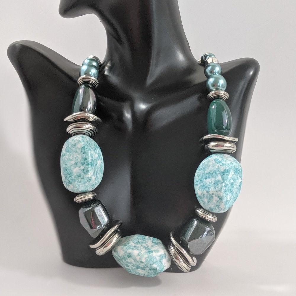 Backed Into a Corner necklace